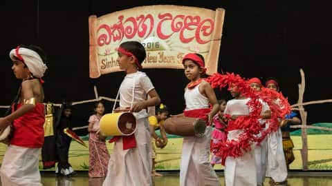 Adelaide Sinhala Buddhist school kids