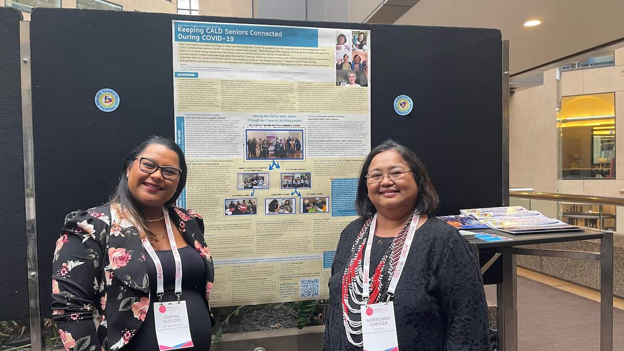 Corina Dutlow (left) & Norminda Forteza (right) of Australian-Filipino Community Services