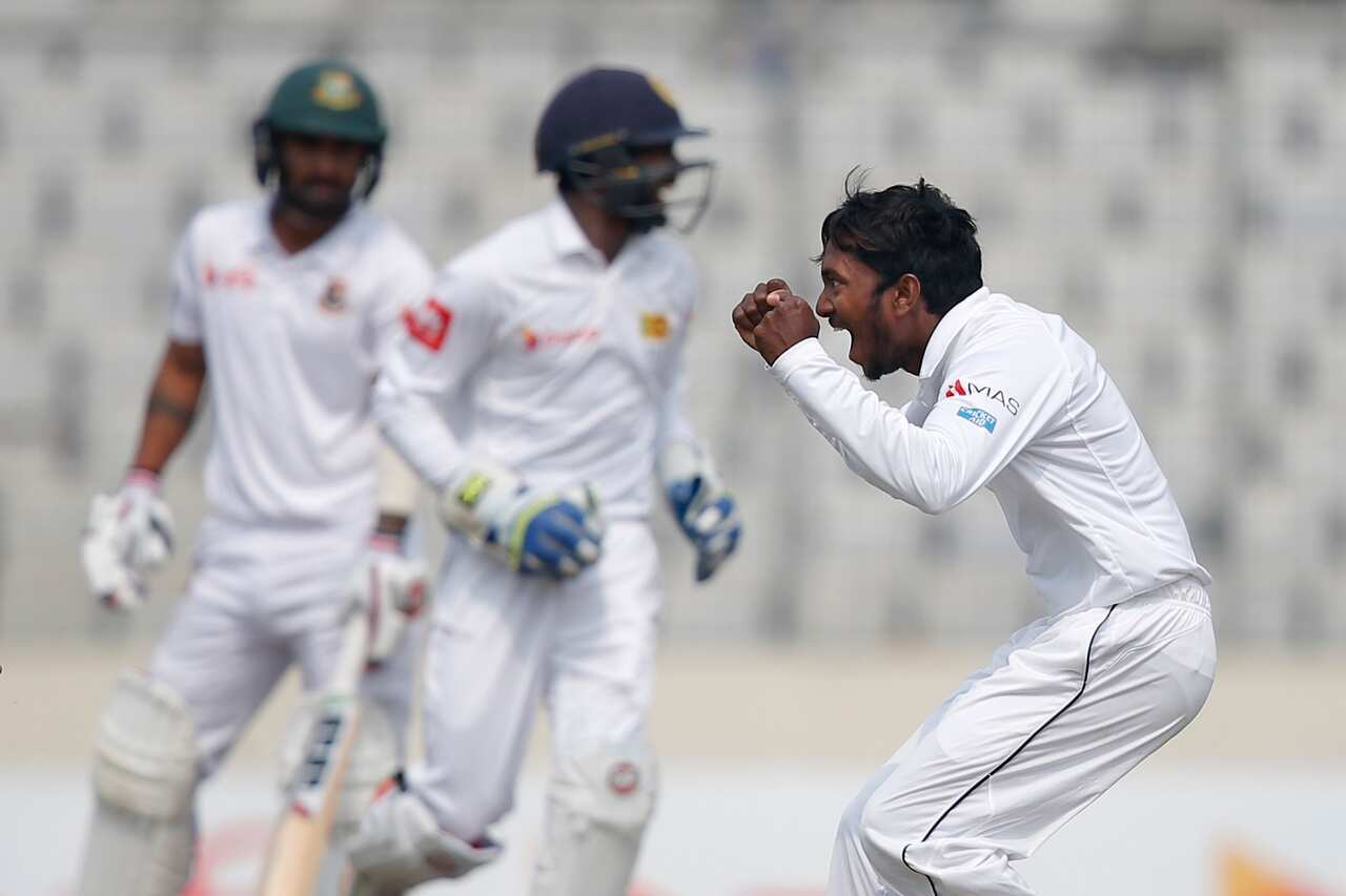 Akila Dananjaya celebrates a wicket on debut, Bangladesh v Sri Lanka, 2nd Test, Mirpur, 3rd day, February 10, 2018