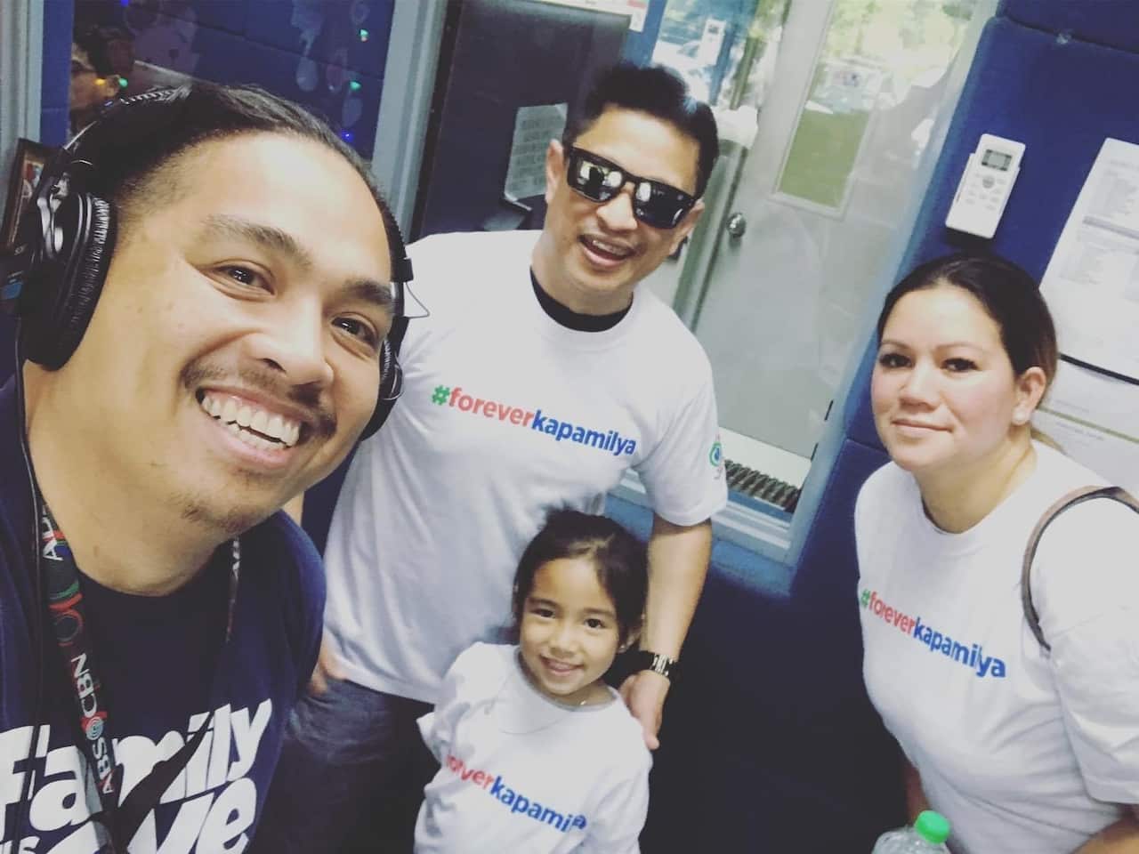 Aldrin Dabuan aka Daddy Aldrin kasama si Malvern Esparcia aka Berni BItok-Bitok sa MOR ABS-CBN FM Radio