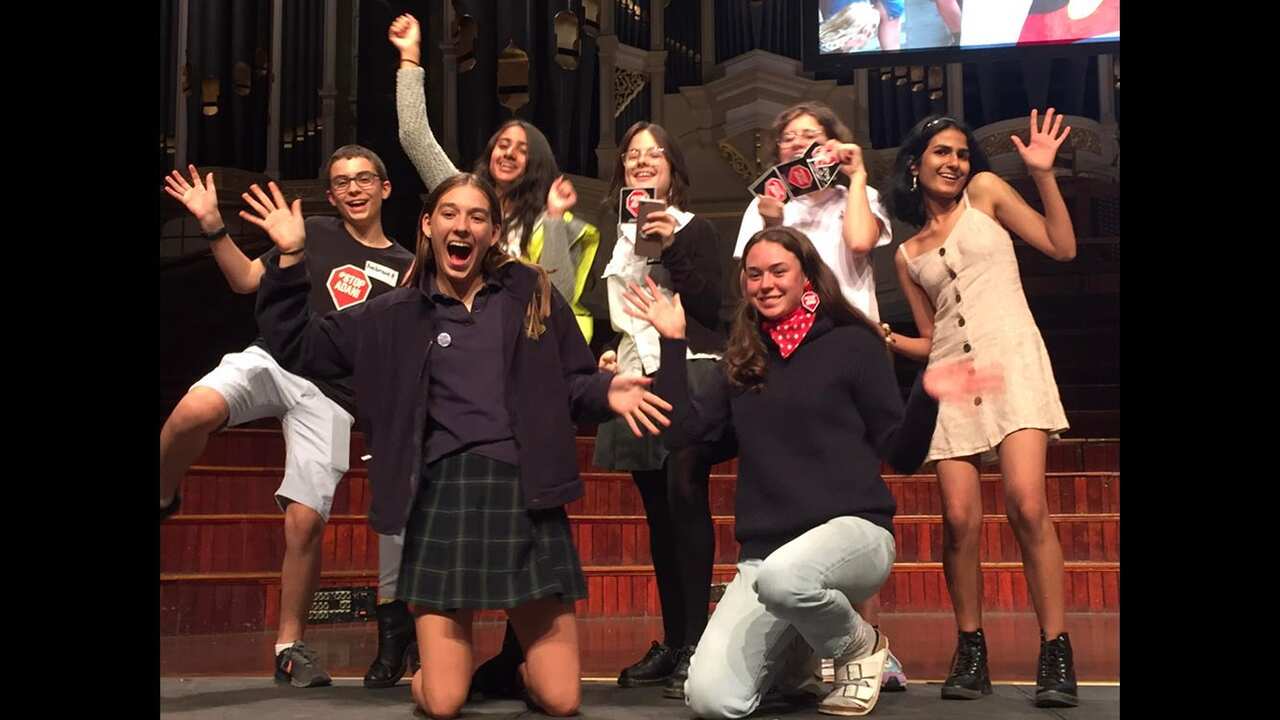 Alea Babeck (vorne links) immer aktiv fuers Klima