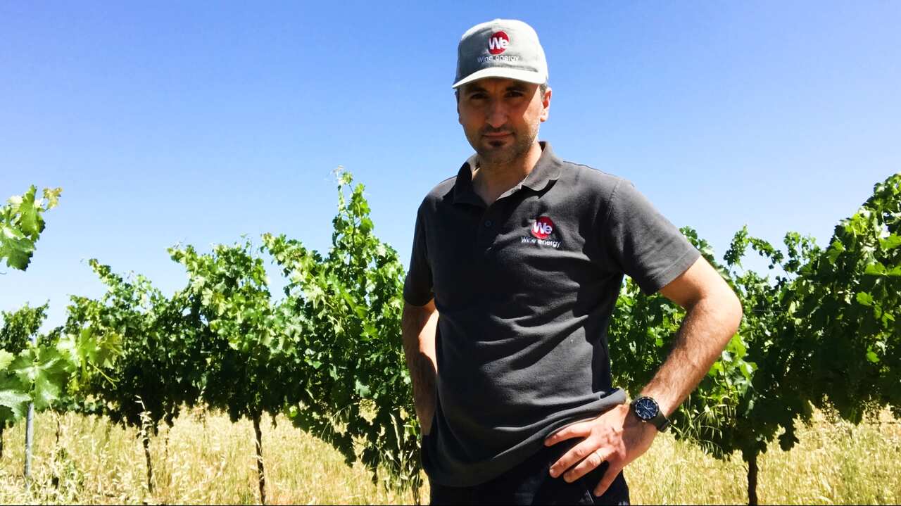 Alessandro Ragazzo, ex sommelier AIS a Roma, lavora oggi nella wine industry del South Australia.