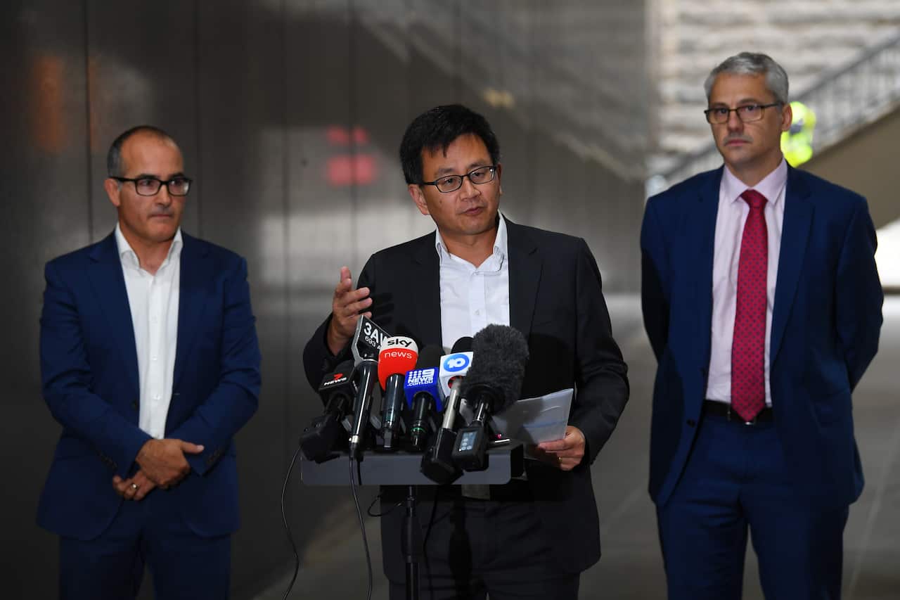 (L-R) Acting Victorian Premier James Merlino, Deputy Chief Health Officer Professor Allen Cheng and Acting Victorian Emergency Services Minister Danny Pearson 