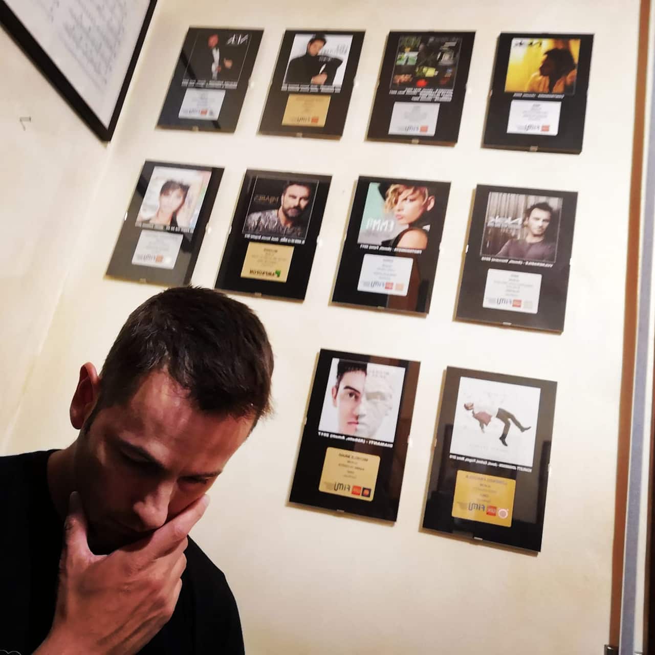 Nel 2017 Andrea ha partecipato come autore al Festival di Sanremo scrivendo la canzone Cose che danno ansia, portata in gara da Tommaso Pini.