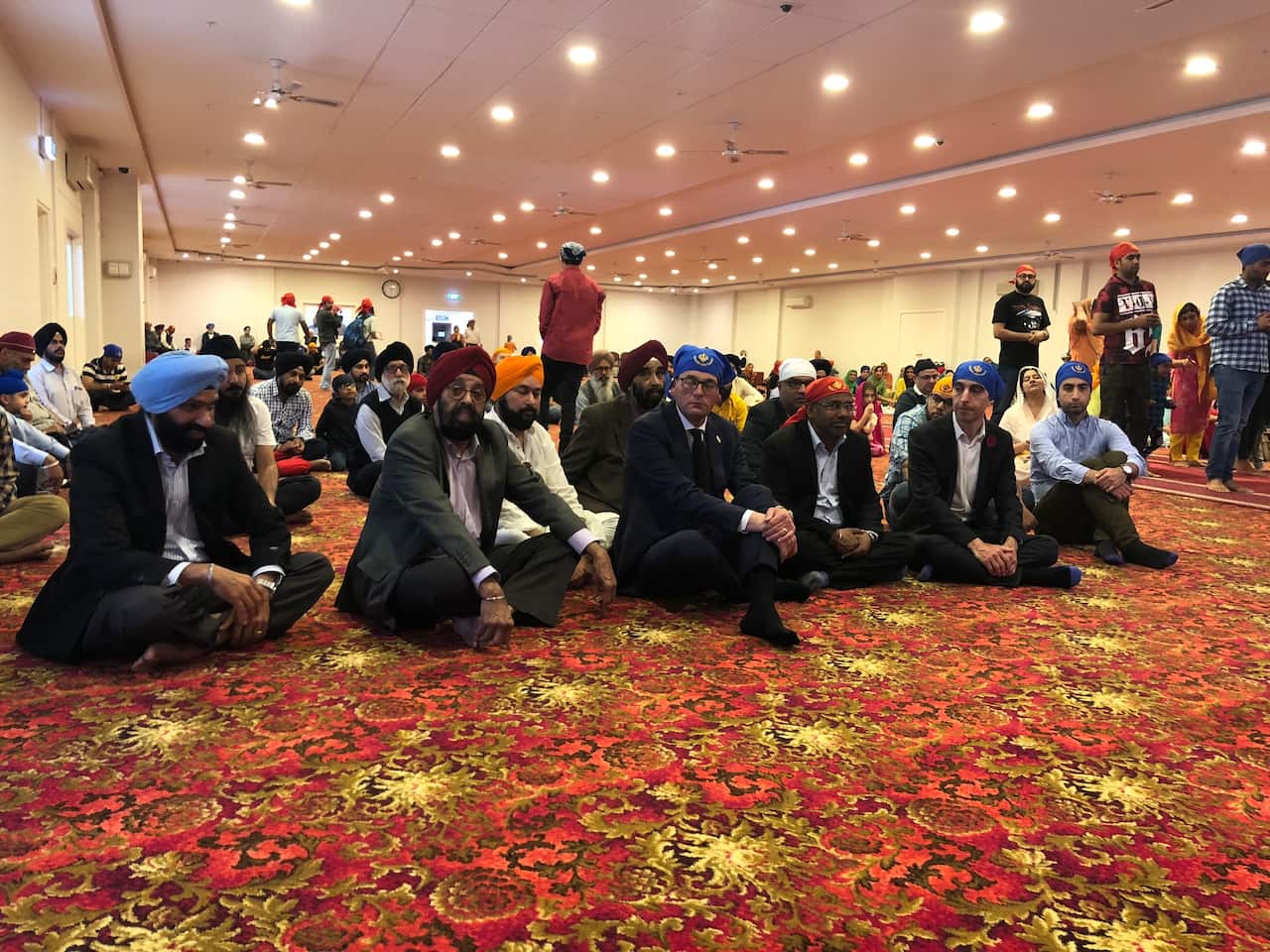 Premier Daniel Andrews at the Blackburn Gurudwara in Melbourne