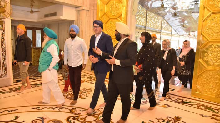 Premier Andrews at Gurdwara Bangla Sahib
