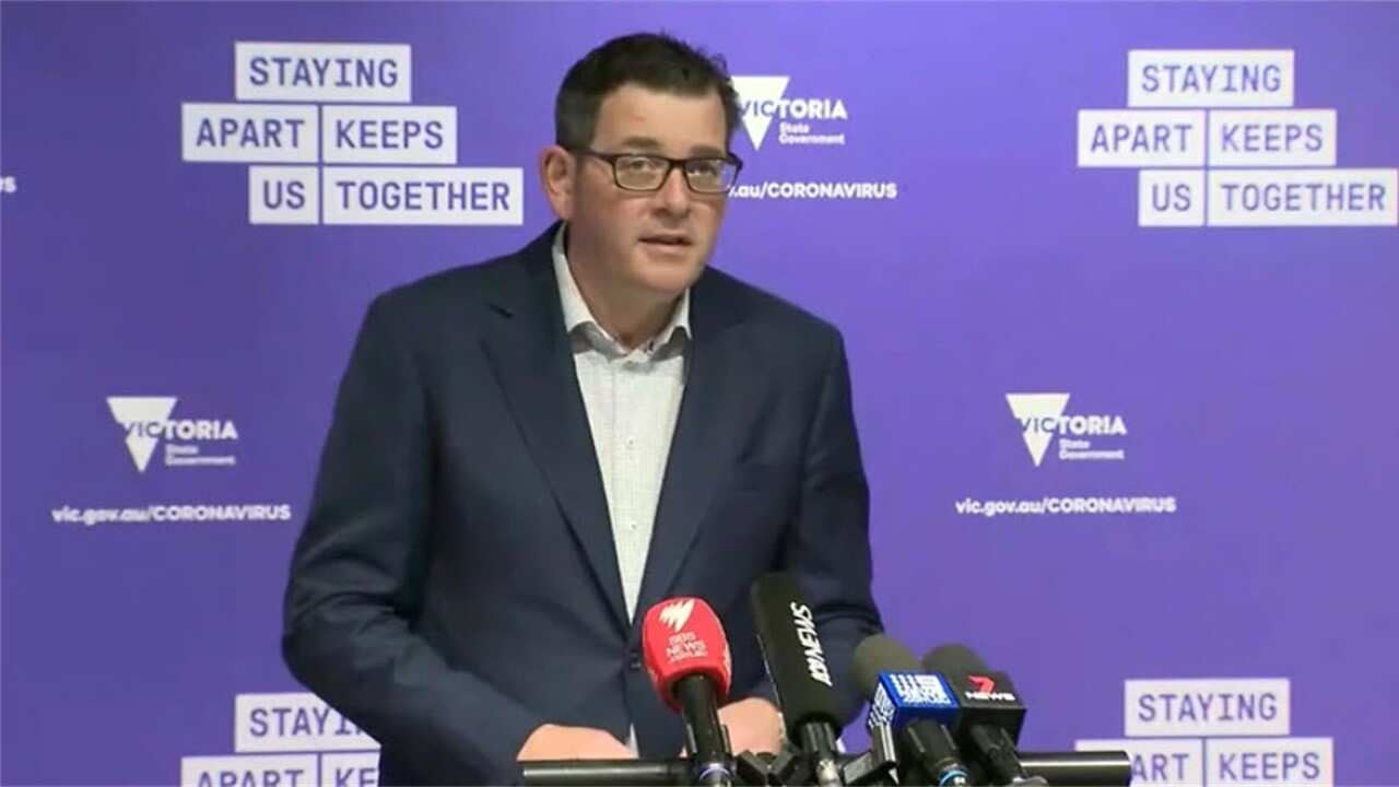 Victoria introduces mandatory coronavirus testing for travellers, flags Melbourne lockdowns after recording 49 new cases
