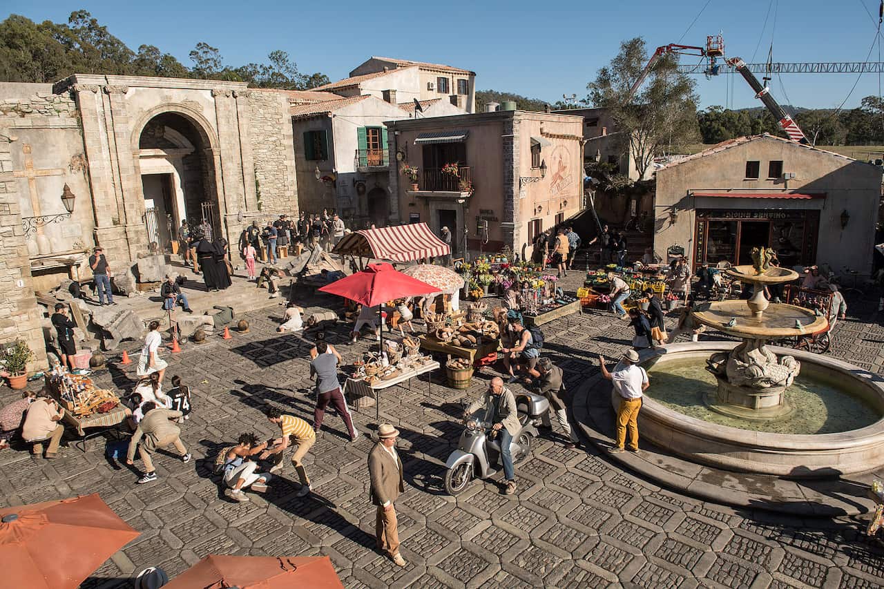 Il set del film di Aquaman allestito all'interno dei Village Roadshow Studios sulla Gold Coast