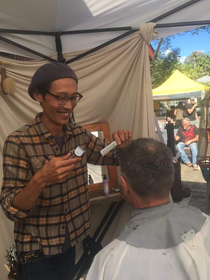 Fighting breast cancer with no government support