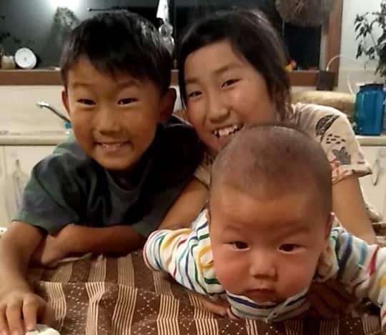 Fighting breast cancer with no government support