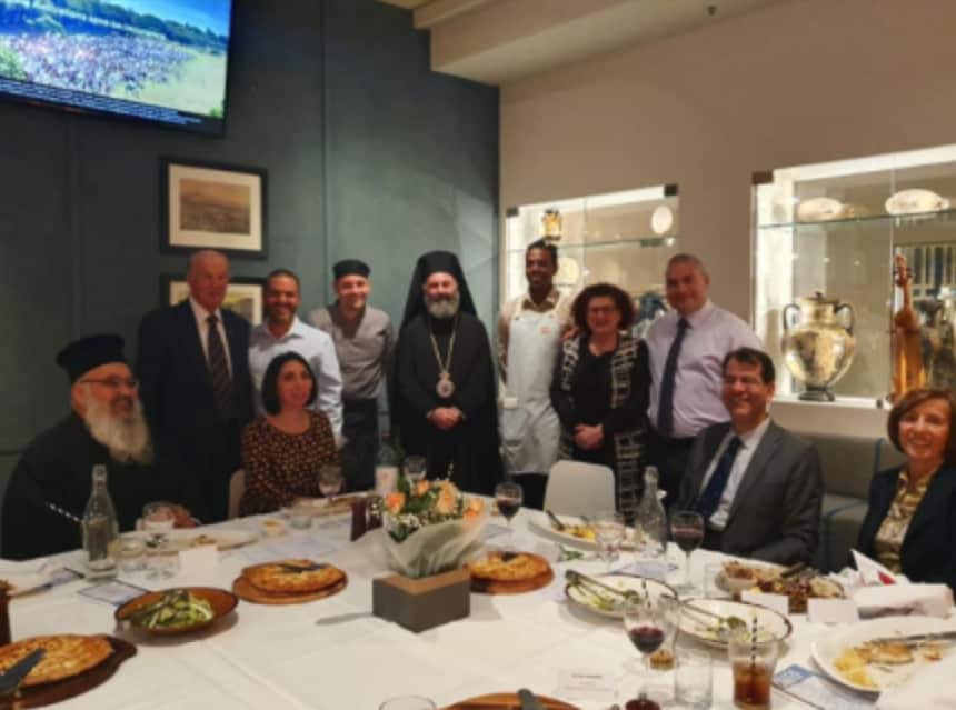Attendees at the dinner honouring Archbishop Makarios