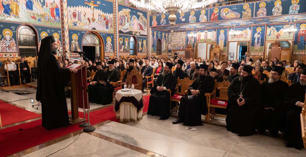 Ο Αρχιεπίκσοπος κ. Μακάριος μιλώντας στην εκδήλωση στο Ναό της Αγίας Αικατερίνης, Mascot.