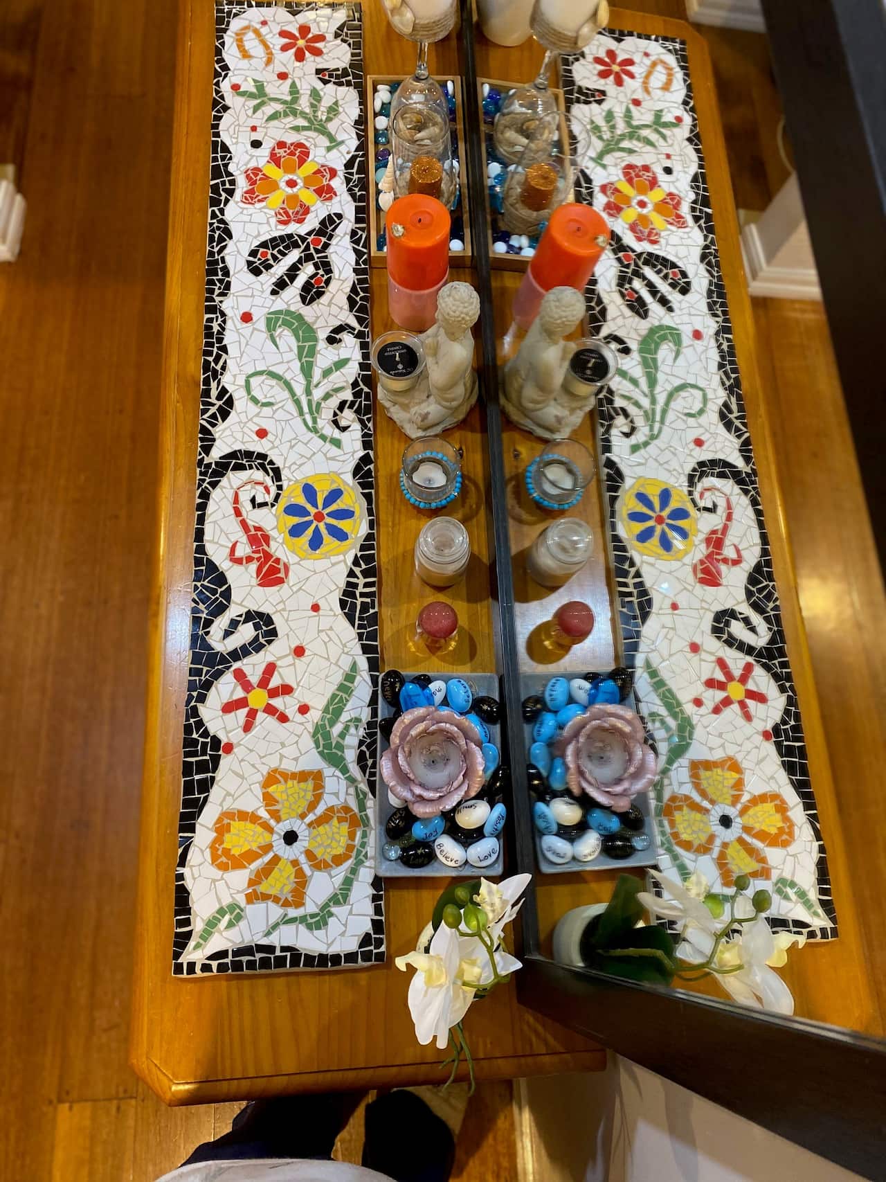 Courtesy of @Sunrise.artgallry 