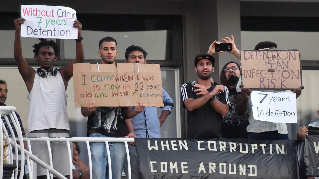 Asylum seekers in detention