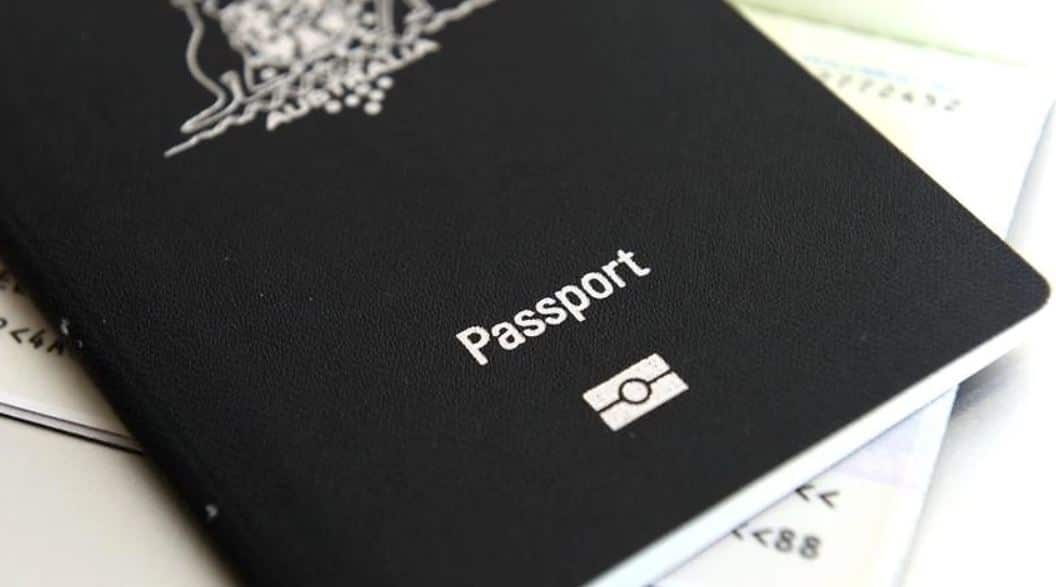 Australians to be fast-tracked through UK immigration from 2019.