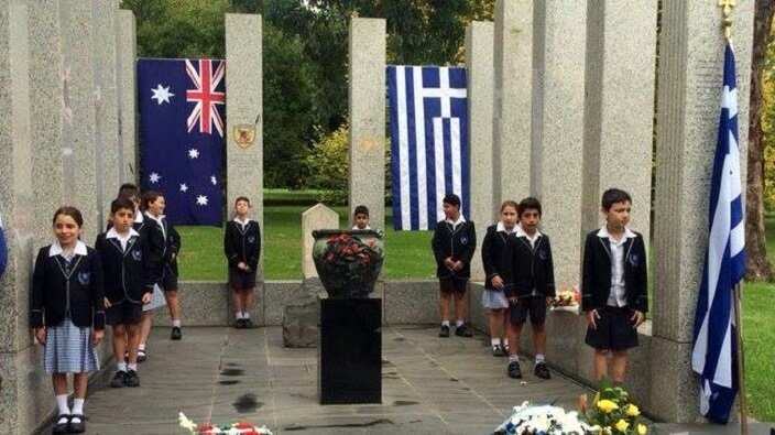 Young students at the Australian Hellenic War Memorial in Melbourne's Shrine of Remembrance. 