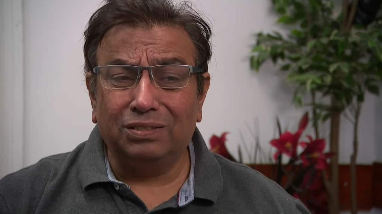 Sunil Khanna's brother, Sanjay, is urging the Australian government to allow his father who has recovered from COVID-19 in India to come to Australia.