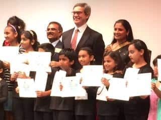 Pathshala Hindi School children receiving certificates from Minister for Multicultural affairs, Hon Mike Nahan.