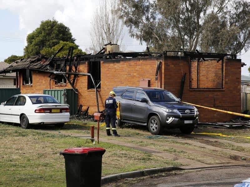 PHOTO: The site of a fatal house fire in Singleton, NSW.