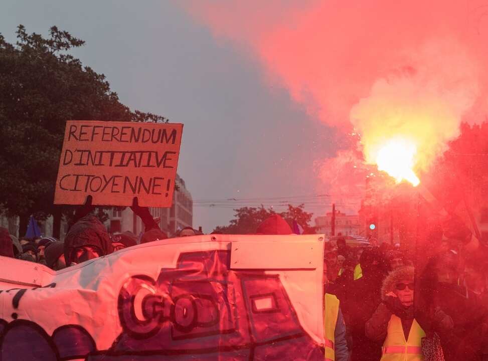 Yellow Vests strike in Nantes.