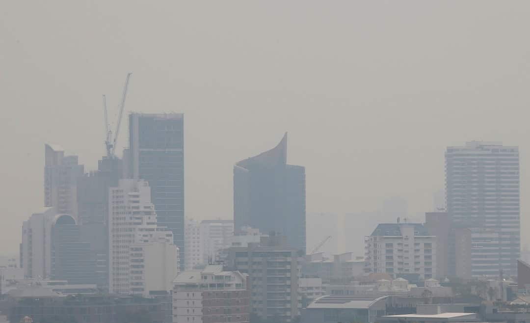Bangkok's cityscape is covered in thick smog Wednesday, Jan. 30, 2019. More than 400 schools in Thailand's capital, Bangkok, have been shut as several weeks of dangerously unhealthy air pollution causes increasing concern. (AP Photo/Sakchai Lalit)