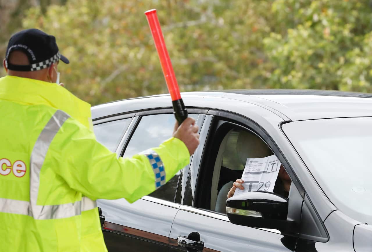 Scenes on the Gold Coast Highway at the Queensland and New South Wales border.