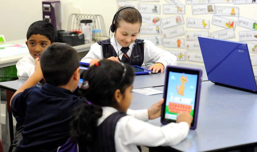 Children prefer to read books on paper rather than screens