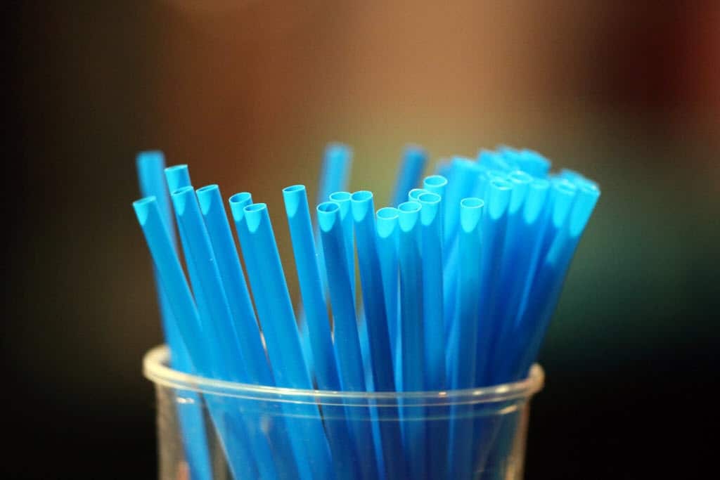 Plastic straws