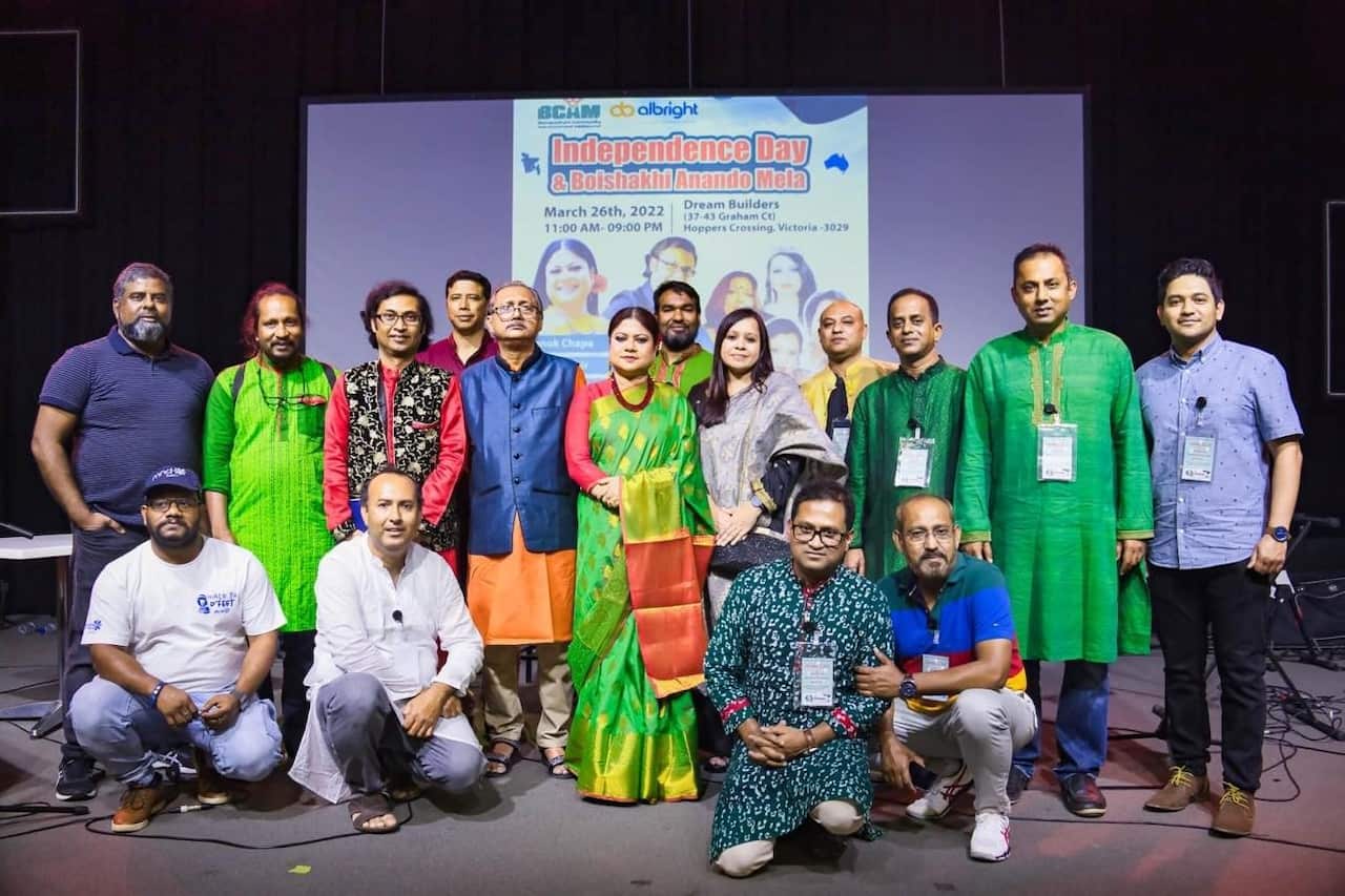 Singer Kanakchapa performs in the programme.