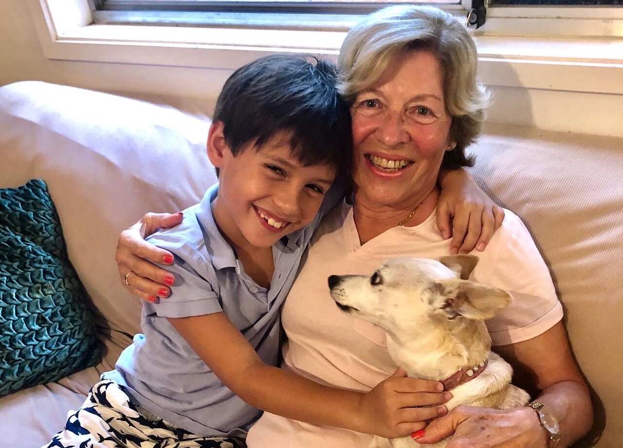 Simone's mother Elisabeth