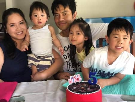 While it’s uncommon to see a Filipino and Thai couple together, they say that racial difference was not an issue in making their marriage work.