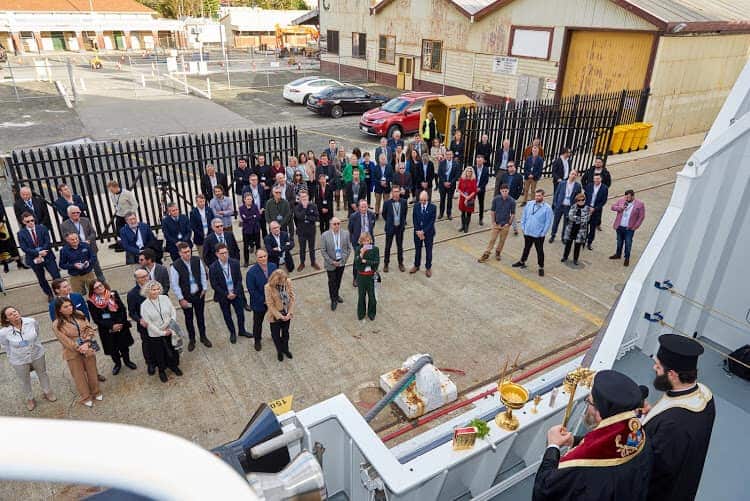 The blessing of the new shi "Cape Arkona" που ναυπηγήθηκε από την Autral με συνιδιοκτήτες την οικογένεια Καϊλής και την Austral Fisheries.