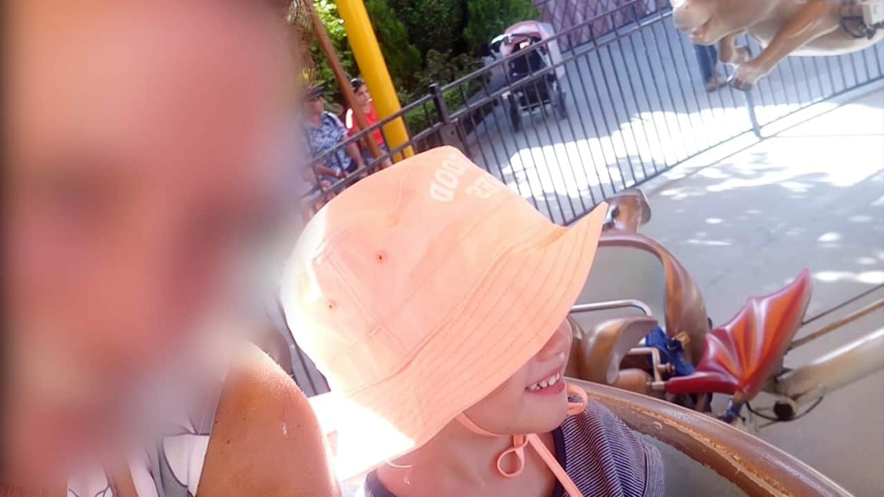 mother-daughter-brisbane-family-court-domestic-violence