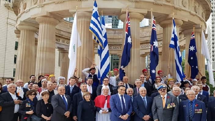 Greeks in Brisbane on ANZAC Day 2019. (Supplied: Helen Zahos )