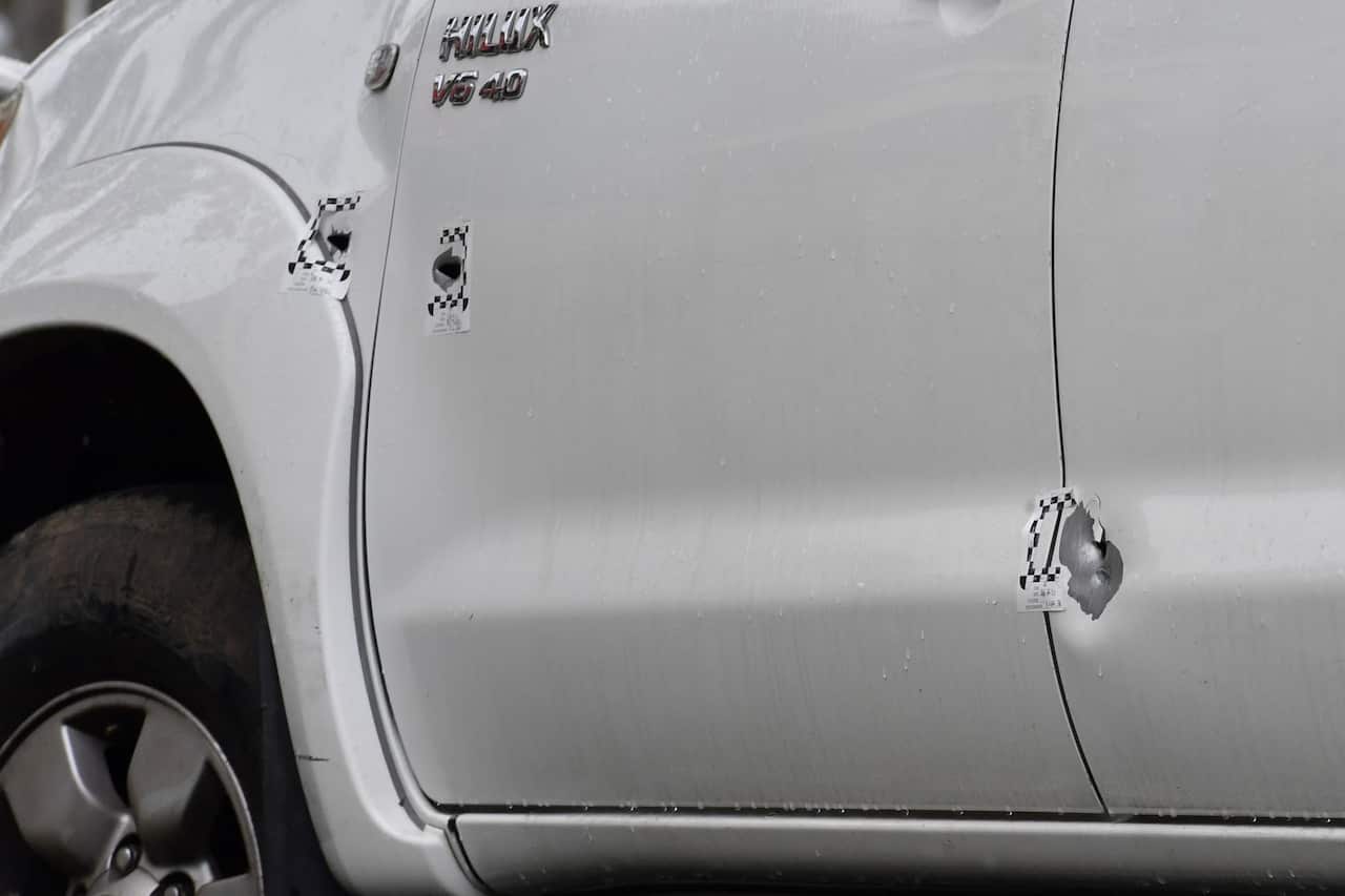 警方表示，事主遭「大量子彈」襲擊。