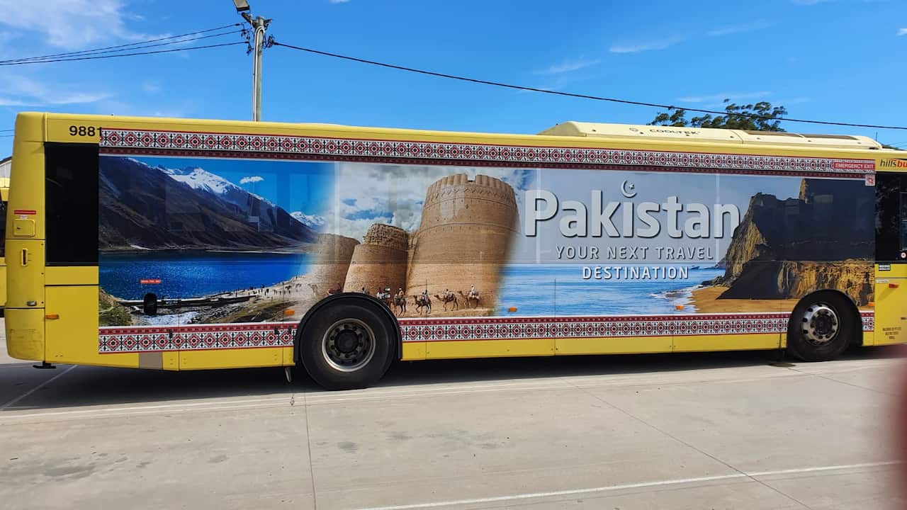 busses tourism pakistan 