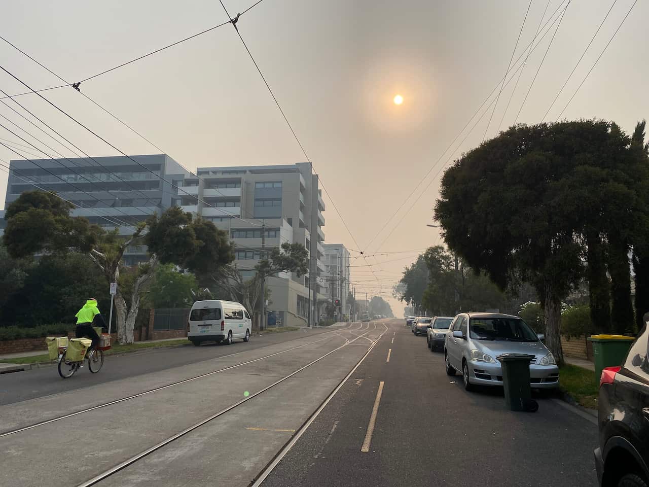smoke haze covering sky in Melbourne's northern suburbs