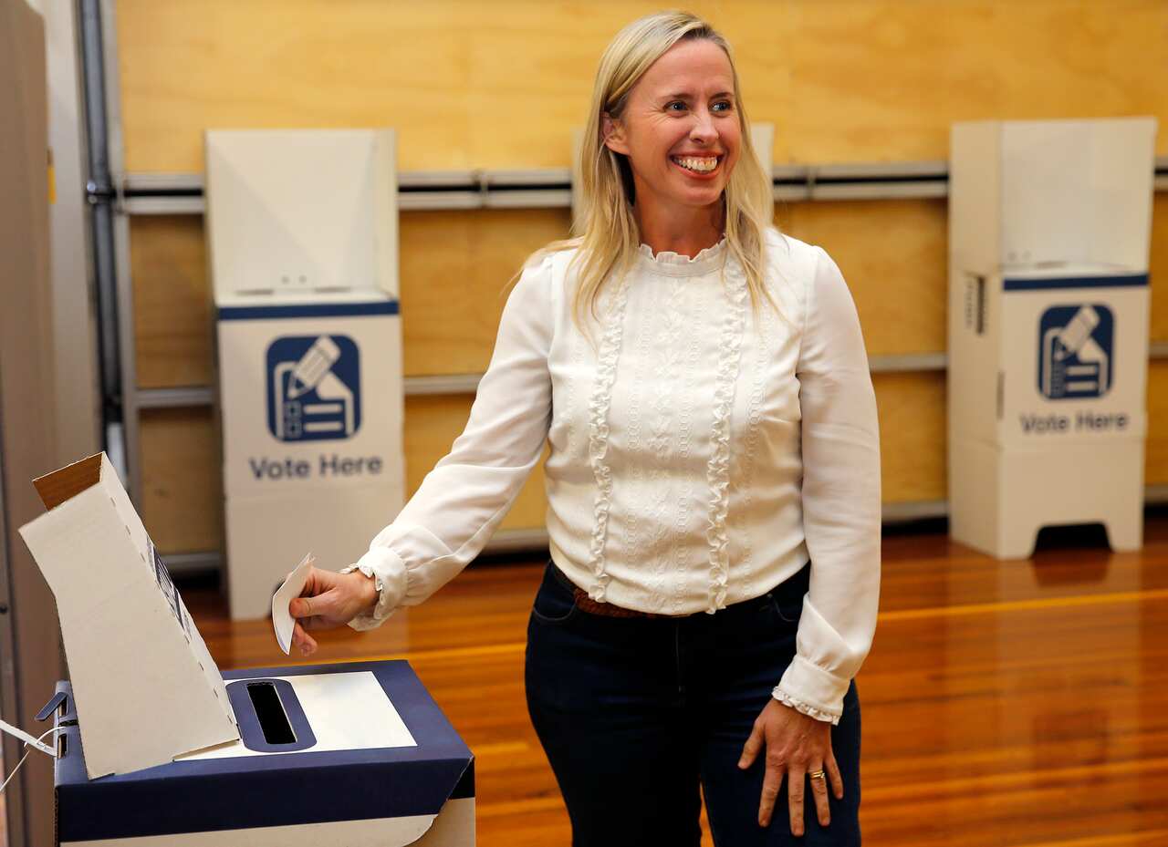 Independent candidate for Upper Hunter Kirsty O'Connell casts her vote in the NSW Upper Hunter by-election at the polling station in Aberdeen on Saturday.