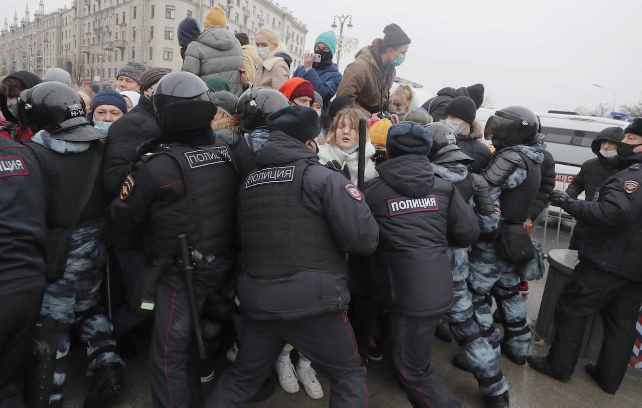 In many Russian cities, mass events are prohibited due to an increasing number of cases of the COVID-19.