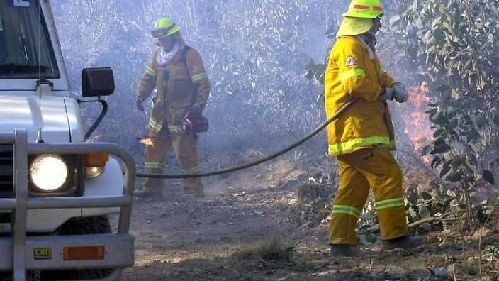 A blaze burning to the south of Canberra in Namadgi National Park is at 'watch and act' level.