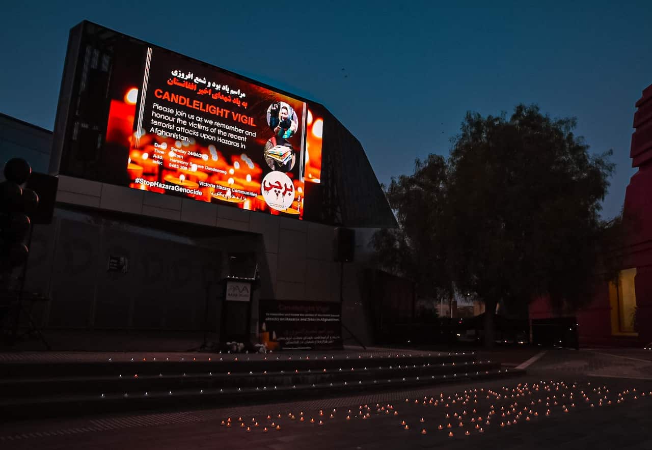 مراسم شمع‌افروزی