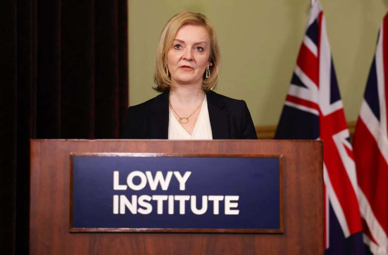 British Foreign Secretary Liz Truss sent a direct warning message to the Russian president.
