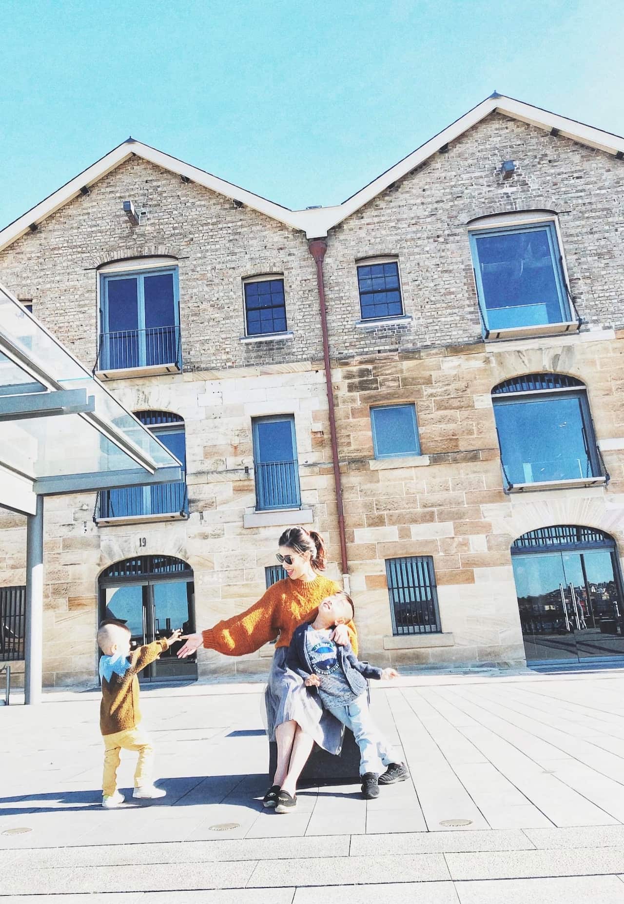 Chị Trang và hai con trai