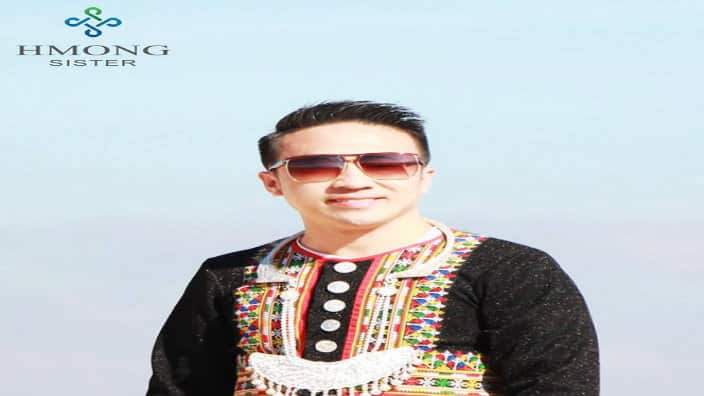 Hmoob Sister thiab Qee Dej Siab