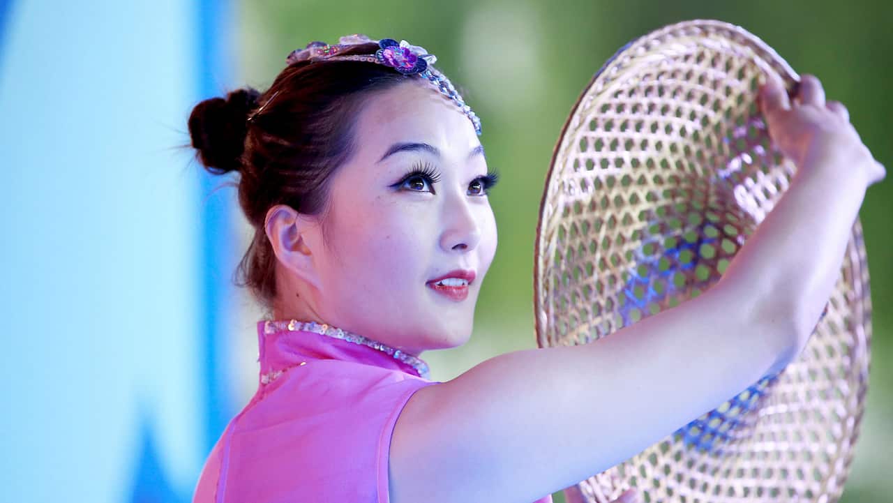 Chinese dance