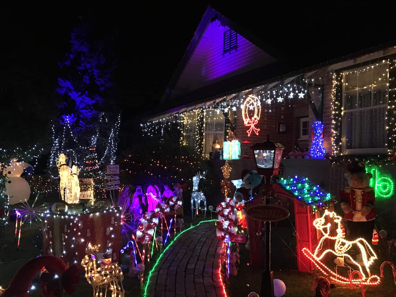 Top Voted Christmas displays in Melbourne - Coburg 