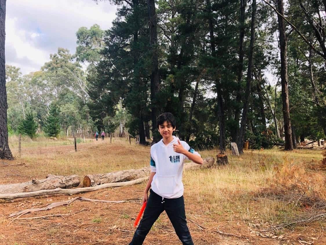 Công (13 tuổi, Adelaide)