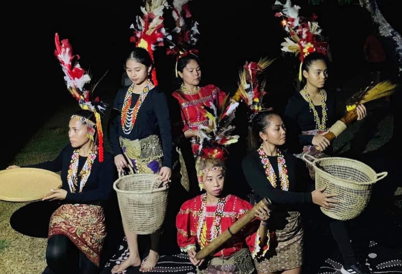 Indegenous dance of the Philippines