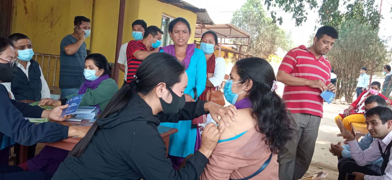 Coronavirus vaccination in Nepal