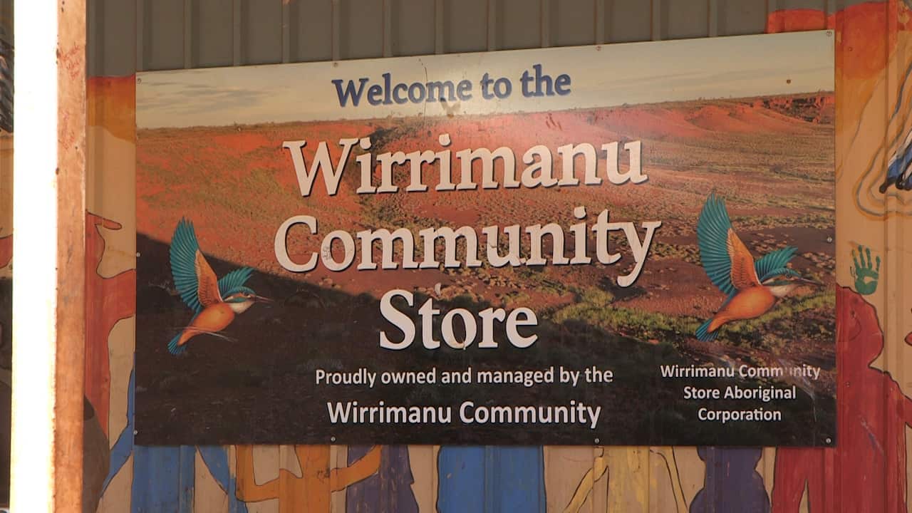 The Wirrimanu Community Store is owned and operated by the community. Prices are kept as low as possible, especially on fruit and vegetables